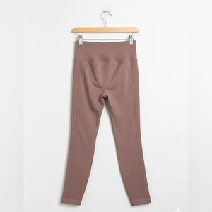 Lululemon Brown High-Waisted Leggings 25”